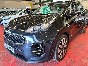 2017 Kia Sportage 2.0 CRDi KX-5 Auto AWD Euro 6 5dr ESTATE Diesel Automatic - Picture 1 of 24