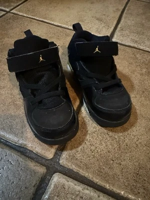 Обувь для мальчиков Nike Jordan размер 8C - Изображение 1 из 4