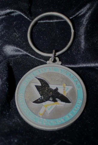 San Jose Sharks NHL Hockey Division Champions 2001-2002 Keychain Cover
