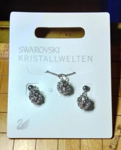 Swarovski Kristallwelten Soccer Ball style Crystal 15" Necklace + Drop Earrings - Picture 1 of 1