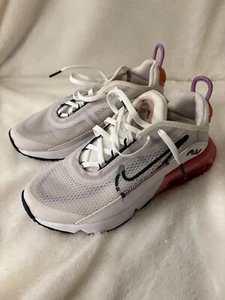 NIKE AIR MAX BOYS GIRLS SIZE 4.5Y WHITE RUNNING SHOES - Picture 1 of 6