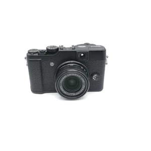 Fujifilm X10 12 MP EXR CMOS Digital Camera with f2.0-f2.8 4x Optical Zoom Lens - Picture 1 of 9