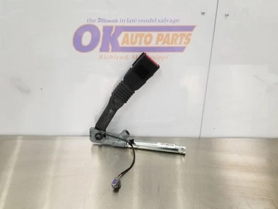 17 2017 DODGE CHALLENGER R/T FRONT BUCKET SEAT BELT BUCKLE BLACK RIGHT PASSENGER - Image 1 of 4