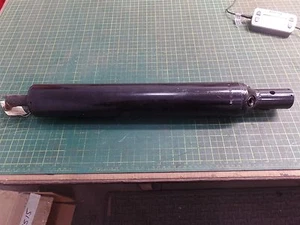 GENUINA CARRETILLA ELEVADORA BLANCA M35A12318 CILINDRO, 25" LARGO, NOS  - Imagen 1 de 8