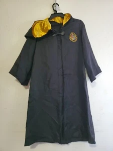 Capa Hufflepuff Juvenil Harry Potter Talla M (7-8)  - Imagen 1 de 6