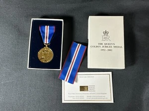 The Queen's Golden Jubilee Medal 1952-2002 Royal Mint w/COA orig Box - Picture 1 of 11