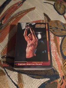 STAR TREK NEXT GENERATION PROFILES TRADING CARDS COMPLETE BASE SET  82 CARDS NM