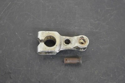 SUZUKI GS400 T500 T350 T20 TS250 GT185 PLACA DE FRENO DELANTERO LEVA EJE PALANCA BRAZO Foto 1 de 4