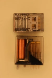 Relais Nr553 Kammrelais V23154-D0726-C110 48V 4 Umschalter 2Amp. 1 Stck - Bild 1 von 1