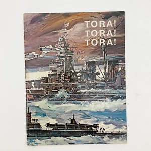 Libro de tapa blanda de recuerdo de película de cine Tora Tora Tora 1970 20th Century Fox - Imagen 1 de 19