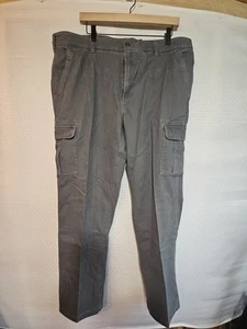 Men's Sonoma Goods For Life Flexwear Straight-Fit Cargo Pants - Dark Gray - Picture 1 of 12