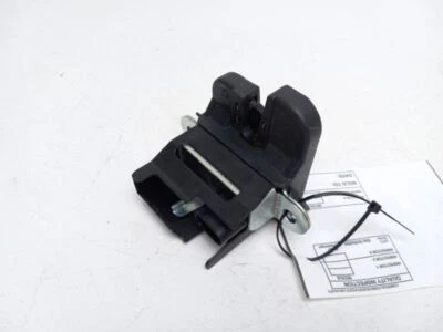 Volkswagen Tiguan 2009 puerta trasera pestillo OEM Foto 1 de 4