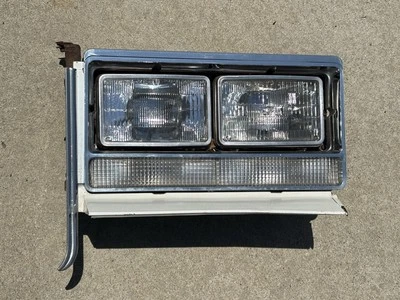 Левая фара головного света для Cadillac Eldorado 1979-1981 годов выпуска - Изображение 1 из 4