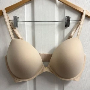 Sujetador push up Victoria’s Secret 36DDD crema nude suave - Imagen 1 de 7