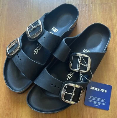 Sandalias Birkenstock Arizona negras con hebilla grande (hebillas plateadas) estrechas/talla 9 EE. UU. Foto 1 de 4