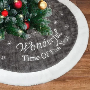 Luxurious Faux Fur Christmas Tree Skirt - White Grey with Snowflakes 90cm - Bild 1 von 6