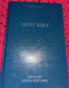 Holy Bible - NIV & KJV Side By Side Foreword By Charles & Andy Stanley Hb - Picture 1 of 8