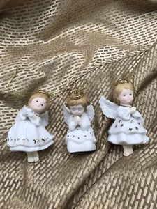 Set Of 3 Home Interior Christmas Angels Ornaments Iridescent Wings Birds - Picture 1 of 3