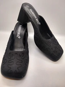 Fashion Bug ~ Mule Heels Women Sz 6.5M Black Embroidered Slip-on Square Toe Y2K  - Picture 1 of 4
