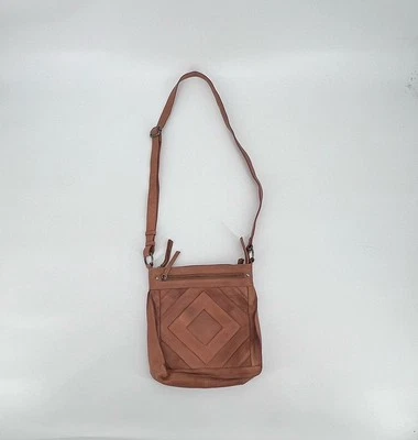 Cartera de hombro Lucky Brand de cuero marrón con diseño geométrico Foto 1 de 4