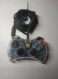 Controlador con cable transparente Microsoft XBOX 360 Afterglow PL-3602 brilla azul - Imagen 1 de 1