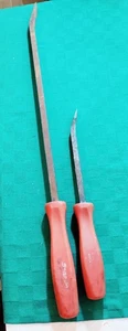 2 Pieces Vintage Snap On Hard Red Handle Crow Bar/ Pry Bar 24" and 12 " - Imagen 1 de 5