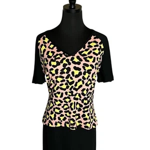 St. John Tee Resort Wear Patterned Rayon Size Medium - Bild 1 von 8