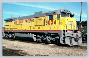 Postkarte Zug Missouri Pacific Railroad Lokomotive Motor C36-7 #9034 H010 - Bild 1 von 3