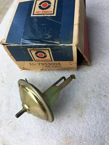 AC Delco Vacuum Advance Unit P/N 7953003 AC Delco NOS - Picture 1 of 12