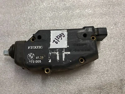 Actuador de bloqueo de maletero original BMW 51261373005 E28 528I 525I 533I M5 525E 520i Foto 1 de 2