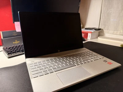 HP pavilion 15 - Immagine 1 di 2