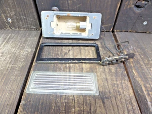 1941-1947? Luz interior de cúpula de vidrio para camioneta Dodge Fargo Power Wagon *FUNCIONA - Imagen 1 de 18