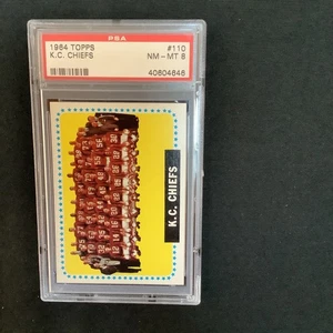 1964 Topps #110 K.C. Chiefs Psa 8 centrato  - Foto 1 di 1