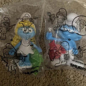 Burger King 2016 Kinder Mahlzeit Spielzeug Schlümpfe Das verlorene Dorf Menge 2  - Bild 1 von 4