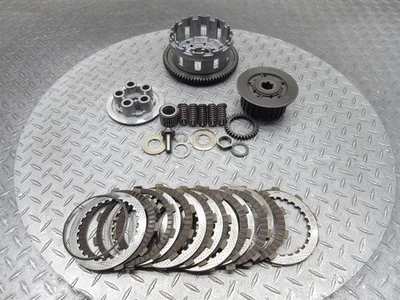 2001 01-03 Suzuki GSXR 600 GSXR600 Clutch Basket Hub Primary Plate Disc - Image 1 of 4