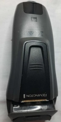 Remington Titanium Microscreen Ultra Eléctrico Recortadora Herramienta de Acicalamiento Inalámbrica Foto 1 de 4