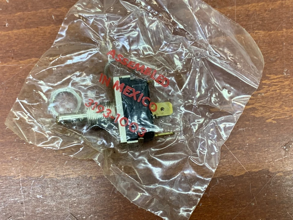 Interruptor de palanca de retorno izquierda y derecha 2 piezas McGill 3193-0003 encendido-apagado-encendido Foto 1 de 4