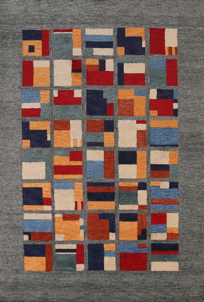 High-quality Modern Rug Wool Hand-tufted 5x8 ft - Image 1 of 4