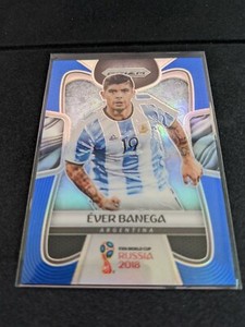 EVER BANEGA 2018 Panini Prizm World Cup BLUE PRIZM /199 Argentina #4