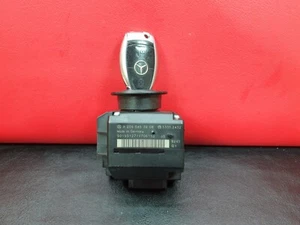 2095453908 Mercedes CLC W203 Ignition Switch Lock Barrel With Key A2095453908 - Picture 1 of 6