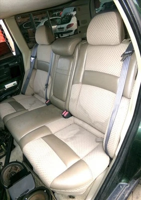 ASIENTOS TRASEROS VOLVO V70 2.4 G RANCHERA 1997-2000 1998 100465 Foto 1 de 4