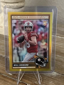 2025 Score Football Will Howard Gold Zone RC #/50 Steelers Buckeyes - Bild 1 von 2