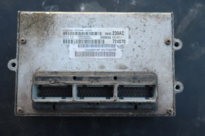 Компьютер двигателя 2001 DODGE DAKOTA ECM (A73) 56040239ac небольшая трещина в вилке - Изображение 1 из 2