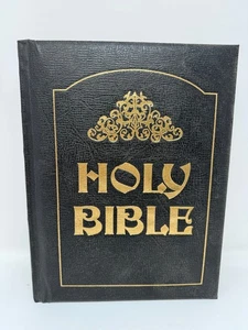 Vintage King James Holy Bible, Omega Publishing Master Reference Edition - Picture 1 of 11