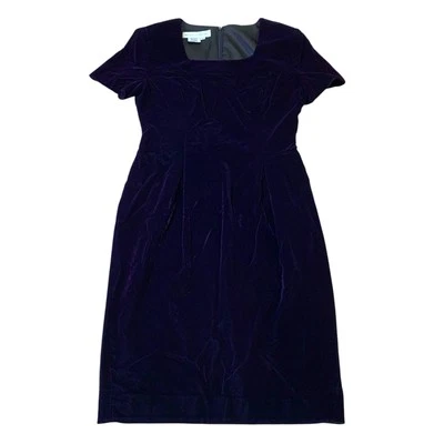 Vestido Vaina Maggie London Vintage Manga Corta Púrpura Oscuro Terciopelo Talla 4 Usado en Excelente Condición Foto 1 de 4