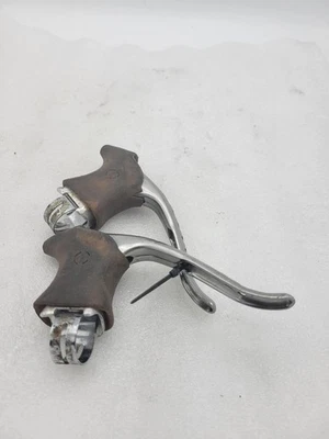 used-Vintage Shimano 600EX BL-6207 Non-Aero Brake Lever Set - Image 1 of 4