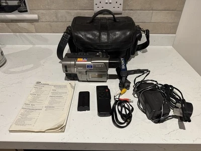 SONY Handycam Camcorder Video Camera Video8 8mm Hi8 Working CCD-TRV48E TESTED - Image 1 of 4