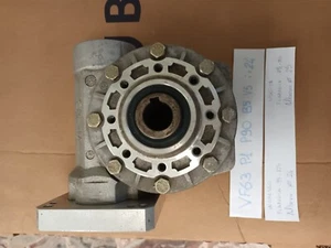 BONFIGLIOLI - Riduttore VF 63 P1 P90 B5 V5 i=24 - Foto 1 di 3