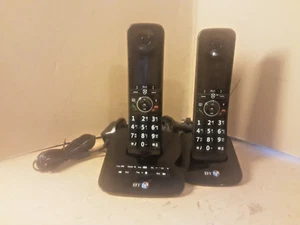 Telefon bezprzewodowy BT Premium Trio z sekretarką (dwie słuchawki) – czarny - Zdjęcie 1 z 13