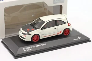 RENAULT MEGANE RS R26-R 2008 Glacier White - 1/43 - SOLIDO - Picture 1 of 5